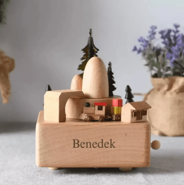 BabySurprise zenélő dobozka - téli vonat