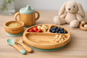 Bambusz baba étkészlet névvel: jó választás?